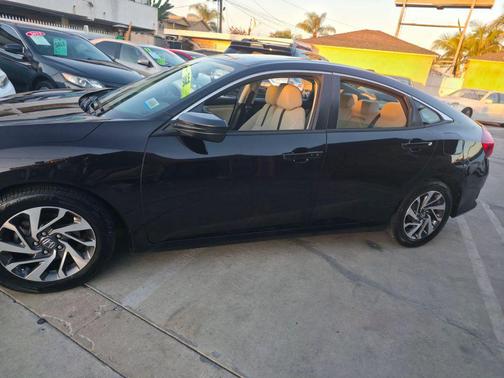 2018 Honda Civic EX