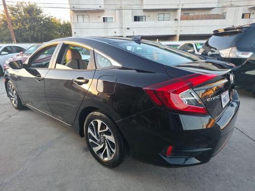 2018 Honda Civic EX