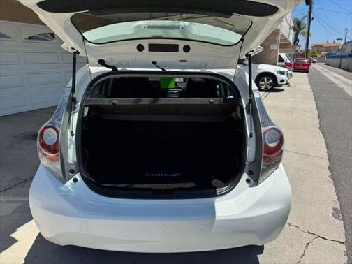 2014 Toyota Prius c Two