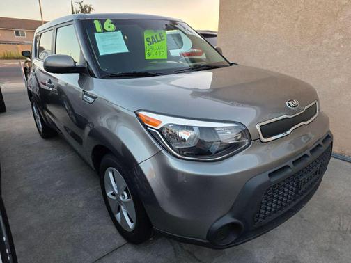 2016 Kia Soul Base