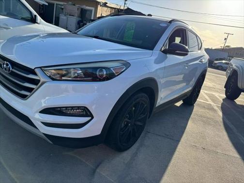 2017 Hyundai TUCSON Night