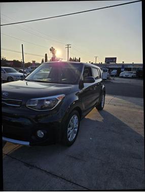 2017 Kia Soul +