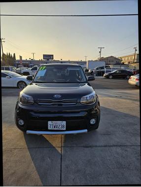 2017 Kia Soul +