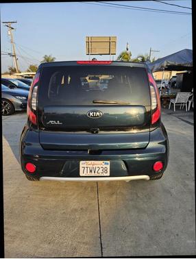 2017 Kia Soul +