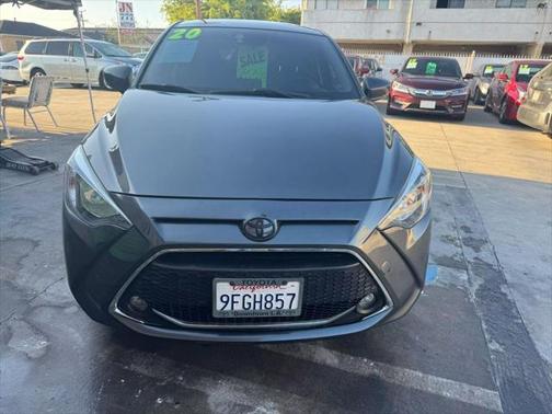 2020 Toyota Yaris Sedan LE