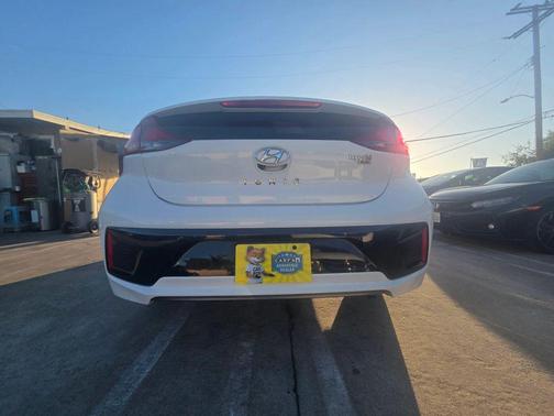 Ceramic White 2017 Hyundai IONIQ Hybrid Blue
