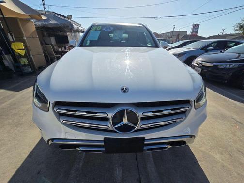 White 2020 Mercedes-Benz GLC 300 Base