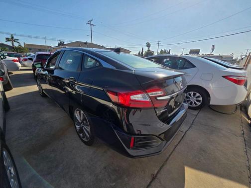 2018 Honda Clarity Plug-In Hybrid Base