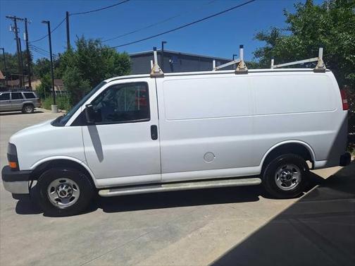 2017 GMC Savana 2500 Work Van