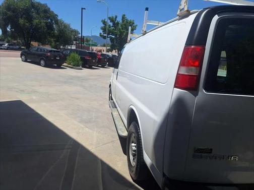 2017 GMC Savana 2500 Work Van