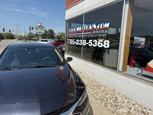 2023 Chevrolet Malibu LT