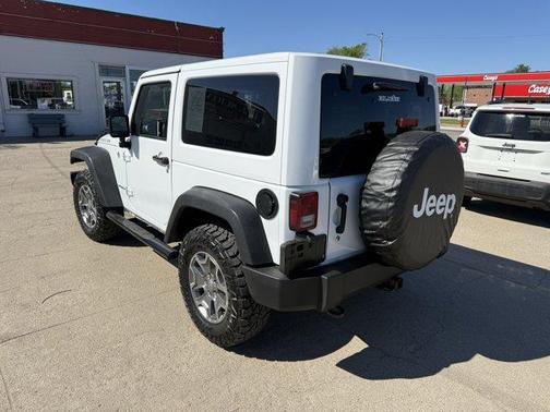 Bright White Clearcoat 2016 Jeep Wrangler Rubicon