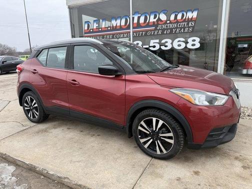 2018 Nissan Kicks SV