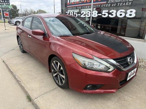 2016 Nissan Altima 2.5 SR