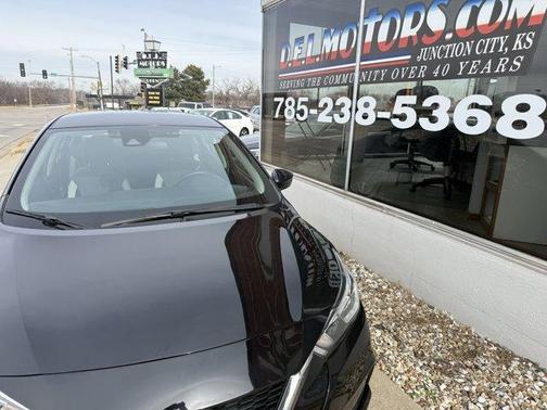 2021 Nissan Versa 1.6 SV