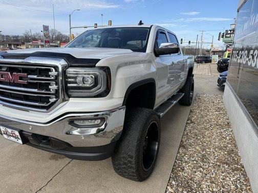 2017 GMC Sierra 1500 SLT