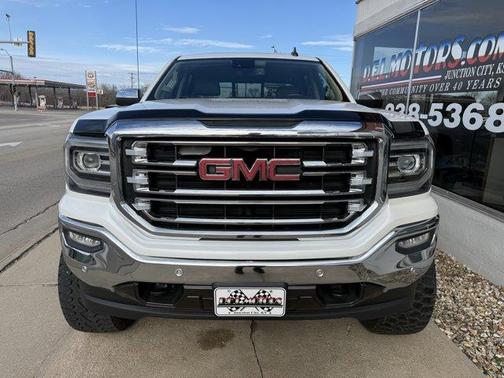 2017 GMC Sierra 1500 SLT