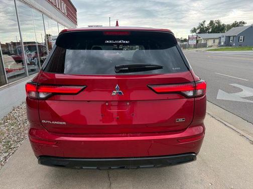 2024 Mitsubishi Outlander SE Black Edition