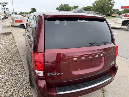Octane Red Pearlcoat 2018 Dodge Grand Caravan GT