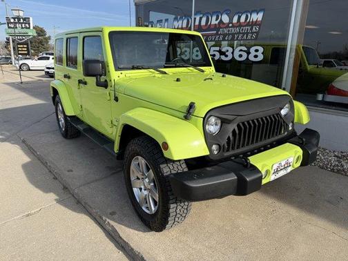 2016 Jeep Wrangler Unlimited Sahara