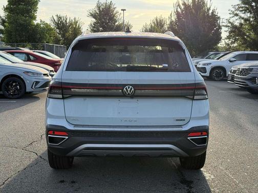 2025 Volkswagen Taos 1.5T SEL