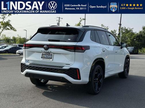 2025 Volkswagen Tiguan 2.0T SE R-Line Black 4MOTION