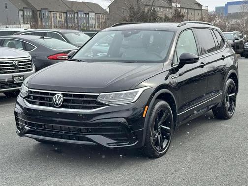 2024 Volkswagen Tiguan 2.0T SE R-Line Black 4MOTION