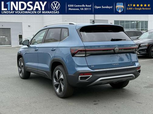 2025 Volkswagen Taos 1.5T SE