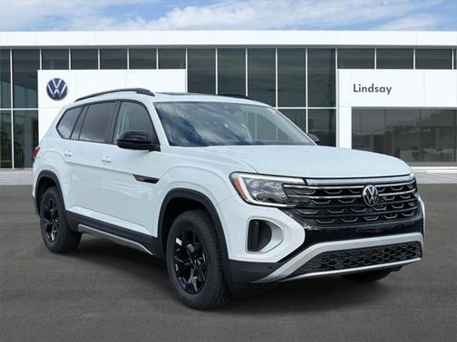 2025 Volkswagen Atlas 2.0T Peak Edition