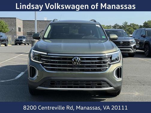 2025 Volkswagen Atlas 2.0T SE w/Technology 4MOTION