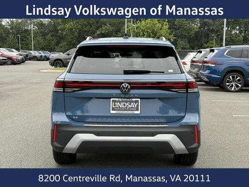 2025 Volkswagen Tiguan 2.0T SE