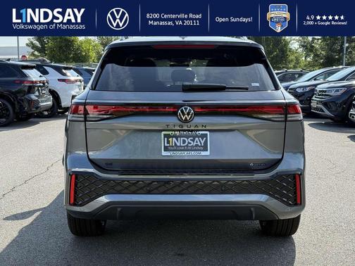 2025 Volkswagen Tiguan 2.0T SE R-Line Black 4MOTION