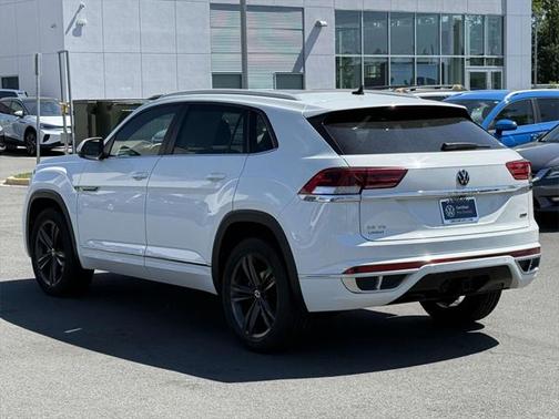 2021 Volkswagen Atlas Cross Sport 3.6L V6 SE w/Technology R-Line