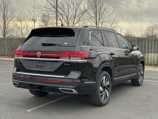 2025 Volkswagen Atlas 2.0T SEL