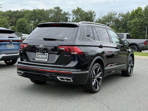 2023 Volkswagen Tiguan 2.0T SEL R-Line 4MOTION