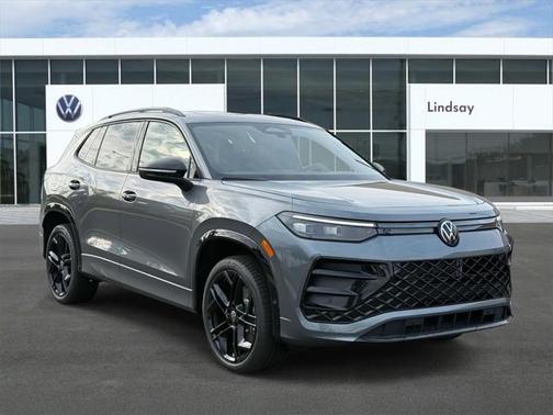 2025 Volkswagen Tiguan 2.0T SE R-Line Black 4MOTION