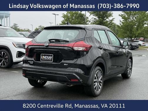 2023 Nissan Kicks SV