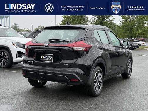 2023 Nissan Kicks SV