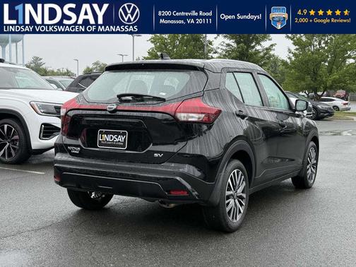 2023 Nissan Kicks SV
