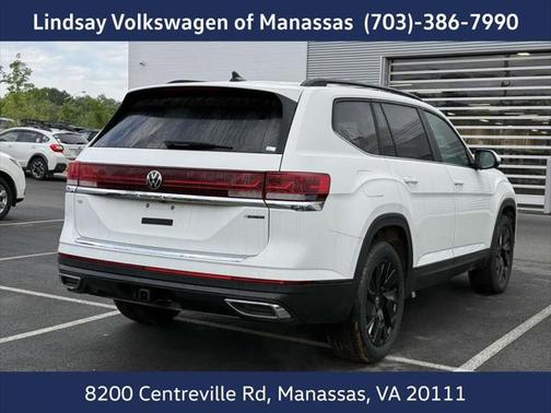 2025 Volkswagen Atlas 2.0T SE w/Technology 4MOTION