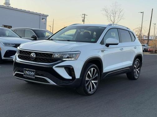 2022 Volkswagen Taos 1.5T SE