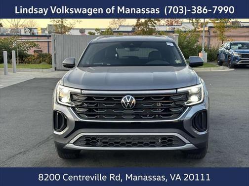 2025 Volkswagen Atlas Cross Sport 2.0T SE