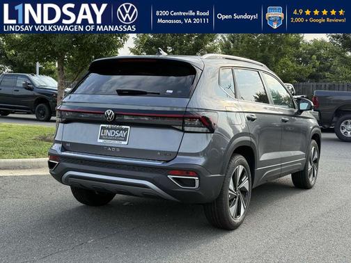 2025 Volkswagen Taos 1.5T SE