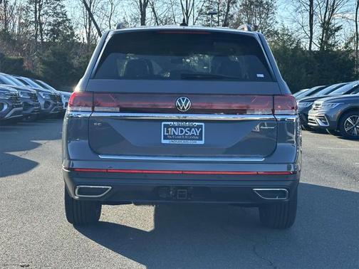 2025 Volkswagen Atlas 2.0T SE w/Technology 4MOTION