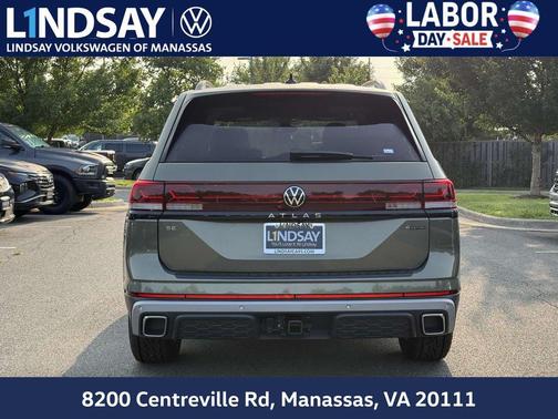 2025 Volkswagen Atlas 2.0T Peak Edition