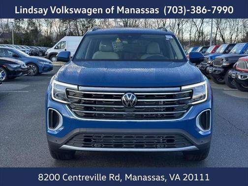 2025 Volkswagen Atlas 2.0T SE w/Technology 4MOTION