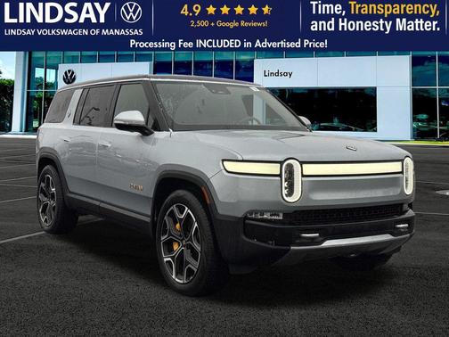 LA Silver 2023 Rivian R1S Adventure