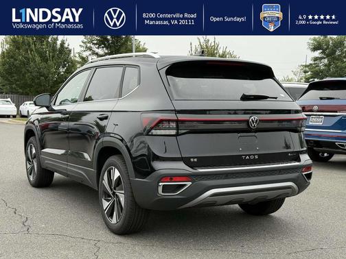 2025 Volkswagen Taos 1.5T SE