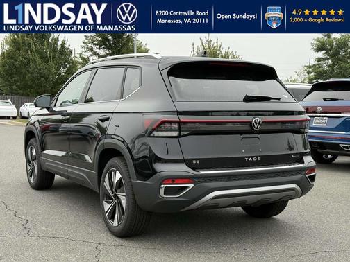 2025 Volkswagen Taos 1.5T SE
