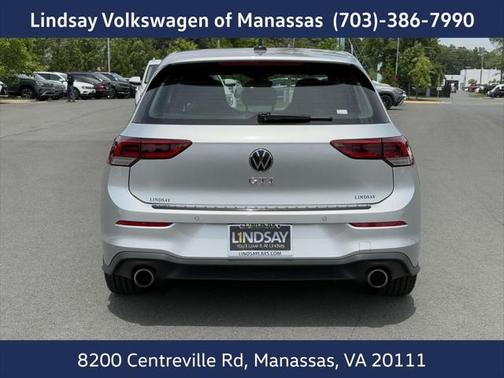 2024 Volkswagen Golf GTI 2.0T SE DSG